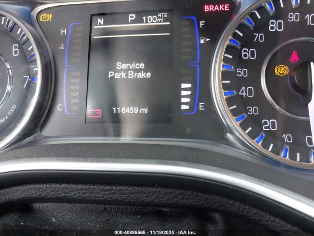 Chrysler 200 Limited 2015 1C3CCCAB9FN758067 Image 16