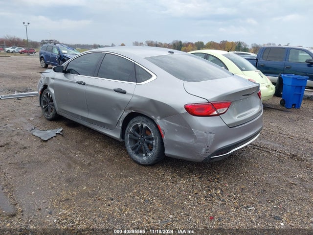 Chrysler 200 Limited 2015 1C3CCCAB9FN758067 Image 3