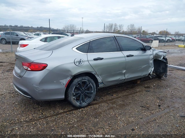 Chrysler 200 Limited 2015 1C3CCCAB9FN758067 Image 4