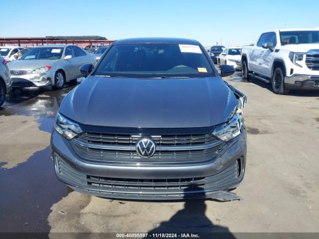 3VWBM7BUXPM016779 Volkswagen Jetta 1.5t Sport