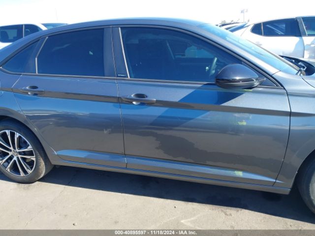 3VWBM7BUXPM016779 Volkswagen Jetta 1.5t Sport