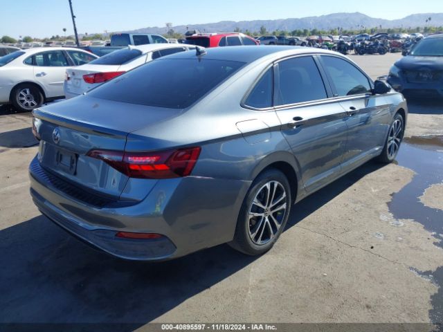 3VWBM7BUXPM016779 Volkswagen Jetta 1.5t Sport