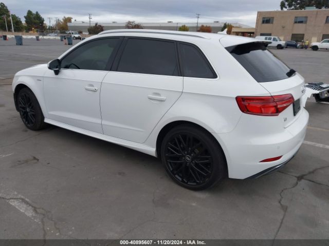 WAUTPBFF1JA078456 Audi A3 E-tron 1.4t Premium/1.4t Tech Premium