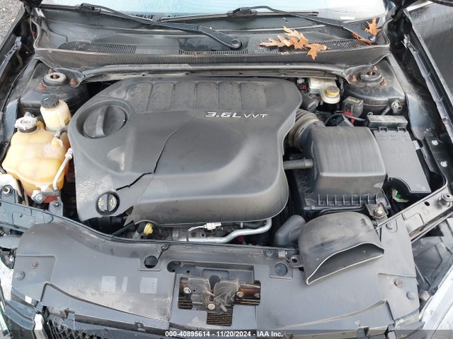 40895614 :رقم المزاد ، 1C3CCBCG3EN164415 vin ، 2014 Chrysler 200 Limited مزاد بيع