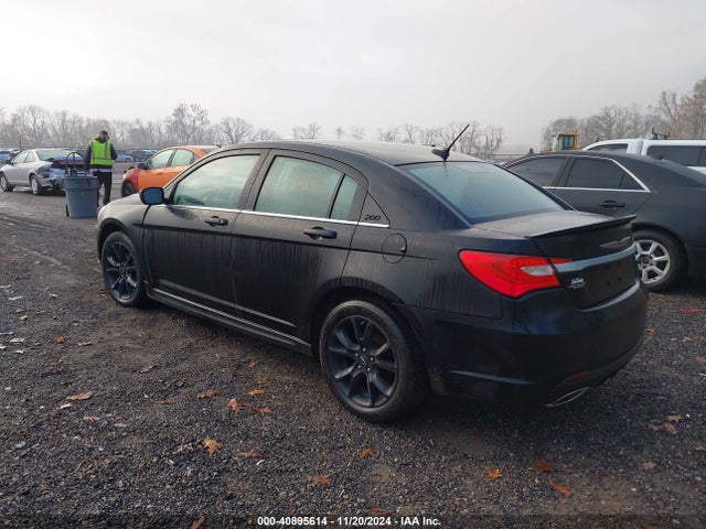 40895614 :رقم المزاد ، 1C3CCBCG3EN164415 vin ، 2014 Chrysler 200 Limited مزاد بيع