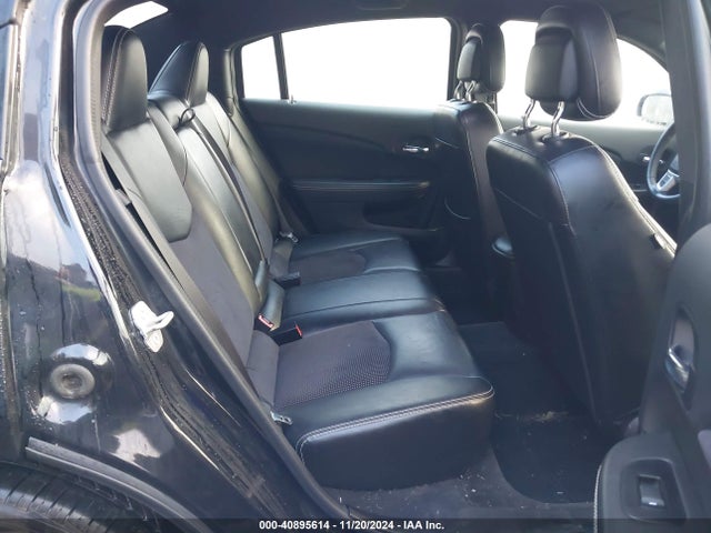 40895614 :رقم المزاد ، 1C3CCBCG3EN164415 vin ، 2014 Chrysler 200 Limited مزاد بيع