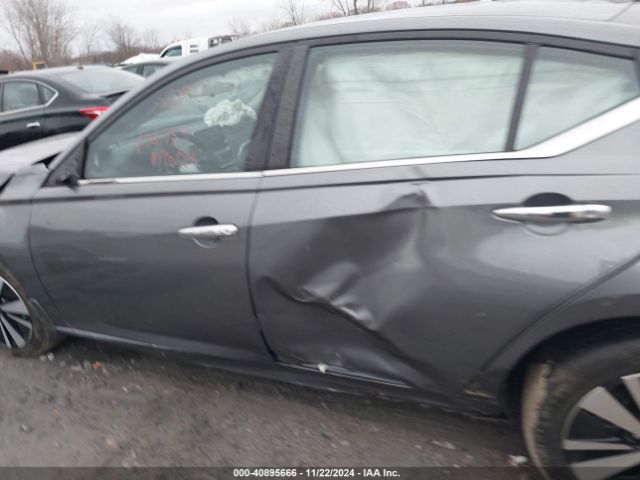 1N4BL4DW9MN375681 Nissan Altima Sv Intelligent Awd
