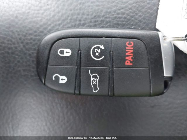 1C4RJFJG2GC415221 Jeep Grand Cherokee Summit