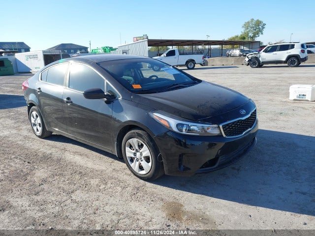 Продаж на аукціоні авто 2018 Kia Forte Lx, vin: 3KPFK4A74JE239051, номер лоту: 40895724