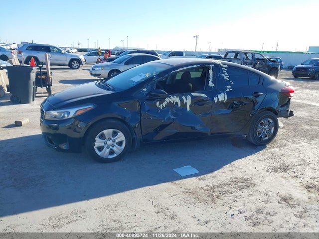 Продаж на аукціоні авто 2018 Kia Forte Lx, vin: 3KPFK4A74JE239051, номер лоту: 40895724