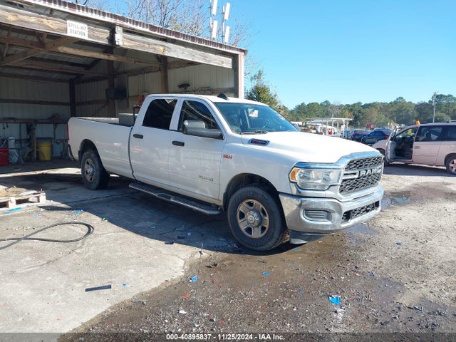 2019 3C6UR4HJ1KG610555 main image