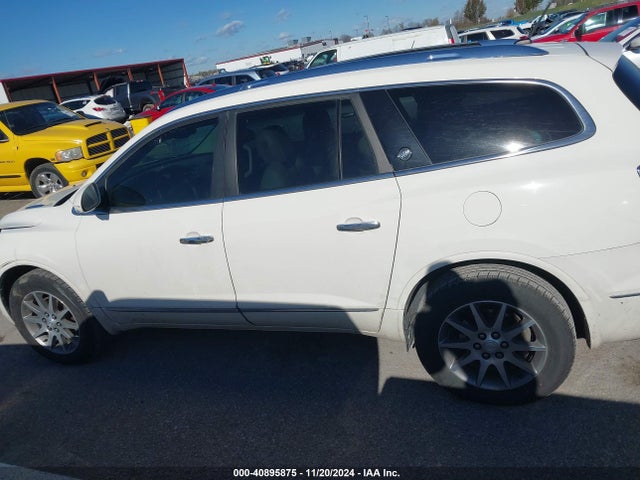 Buick Enclave Leather 2015 5GAKRBKD5FJ302561 Image 15