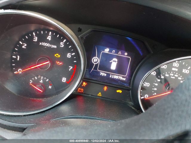KNDMB5C16H6333664 KIA SEDONA LX