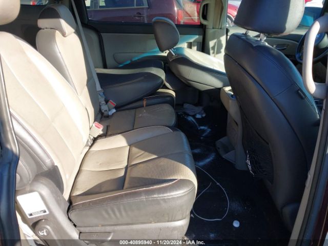 KNDMB5C16H6333664 KIA SEDONA LX