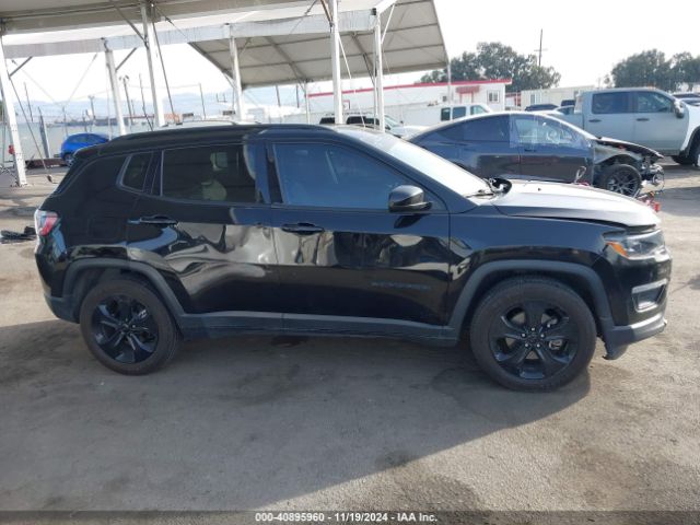 3C4NJCBB3MT556184 Jeep Compass Altitude Fwd