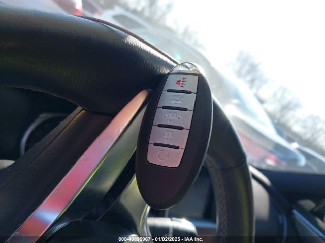 JN1EV7KK3NM600030 Infiniti Q60 Luxe