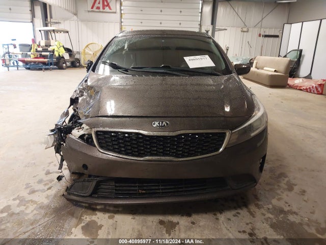 KIA FORTE LX 2017 3KPFK4A76HE071665 Image 12