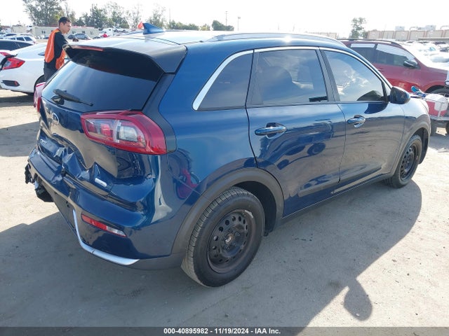 KIA NIRO LX 2019 KNDCB3LC9K5242256 Image 4