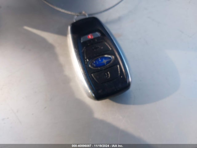 Subaru Outback 2.5i Limited 2017 4S4BSANC4H3411001 Image 11