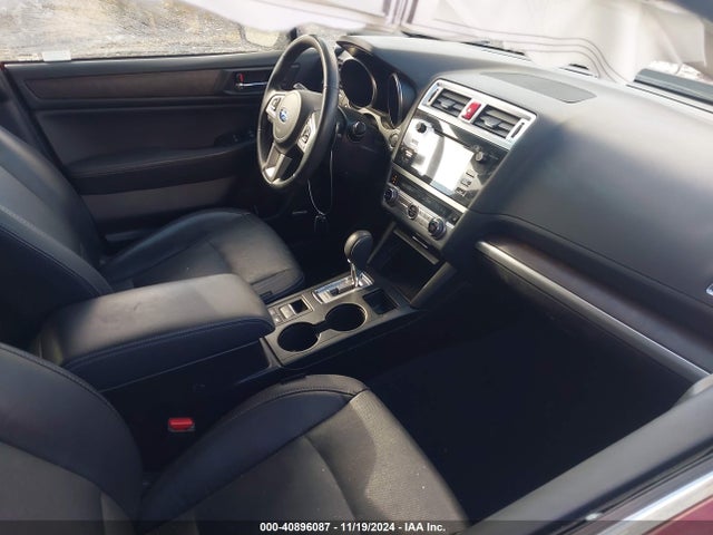 Subaru Outback 2.5i Limited 2017 4S4BSANC4H3411001 Image 5