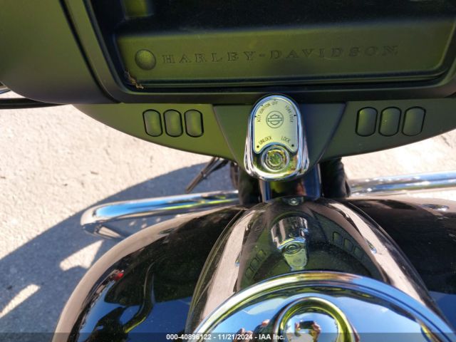 2022 HARLEY-DAVIDSON FLHT 1HD1FVC16NB602531 Photo 10