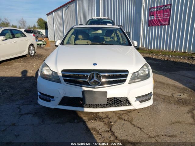 WDDGF8ABXEG250670 Mercedes-Benz C 300 Luxury 4matic/sport 4matic