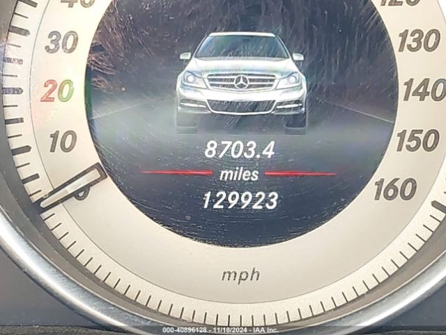 WDDGF8ABXEG250670 Mercedes-Benz C 300 Luxury 4matic/sport 4matic