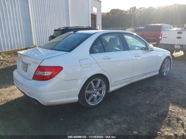WDDGF8ABXEG250670 Mercedes-Benz C 300 Luxury 4matic/sport 4matic