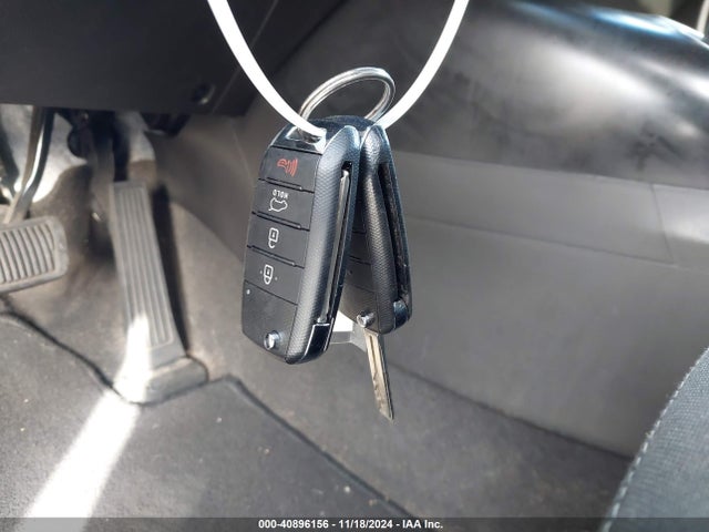 KIA Soul 2019 KNDJN2A27K7694407 Image 11