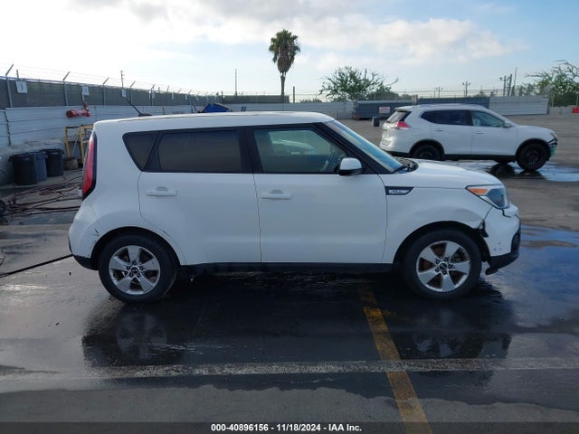 KIA Soul 2019 KNDJN2A27K7694407 Image 13