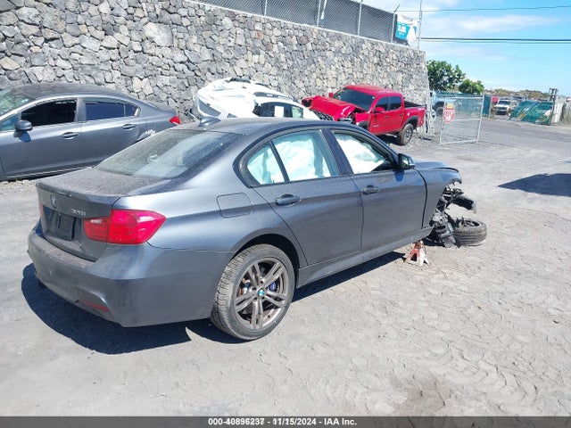 BMW 328I 2015 WBA3A5C56FF606534 Image 4