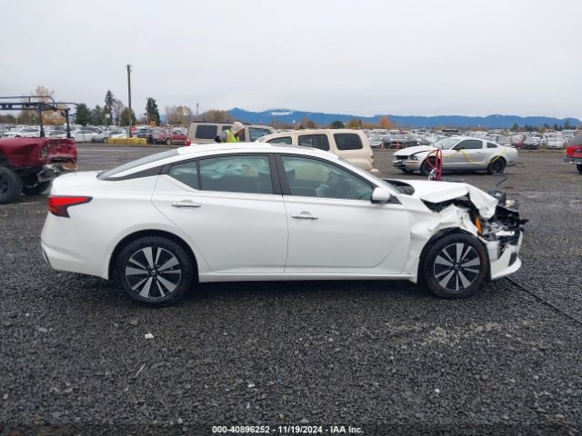 1N4BL4DW0MN377724 Nissan Altima Sv Intelligent Awd