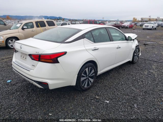 1N4BL4DW0MN377724 Nissan Altima Sv Intelligent Awd