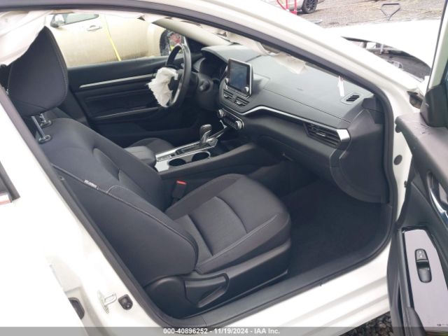 1N4BL4DW0MN377724 Nissan Altima Sv Intelligent Awd