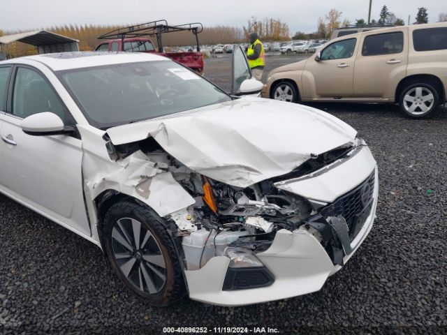 1N4BL4DW0MN377724 Nissan Altima Sv Intelligent Awd