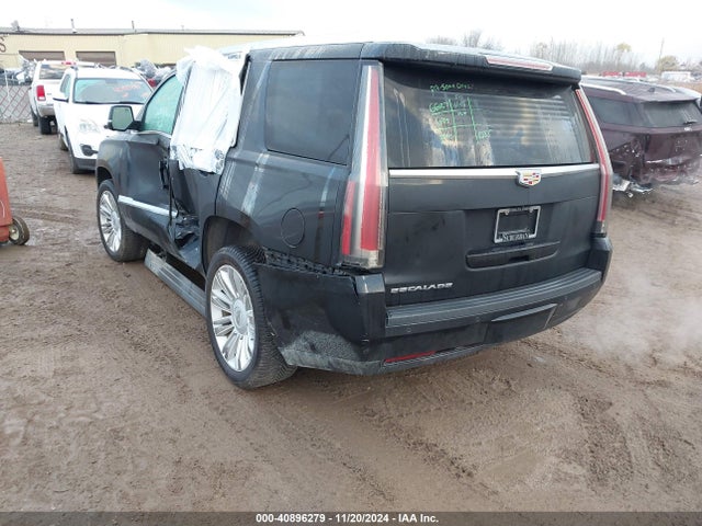 2016 CADILLAC ESCALADE 1GYS4CKJ2GR446669 Photo 2