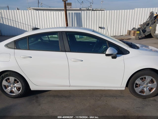 Chevrolet Cruze Ls Auto 2016 1G1BC5SM9G7304449 Image 13