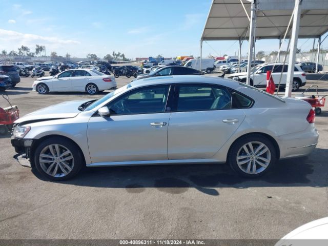 1VWLA7A34KC006166 Volkswagen Passat 2.0t Wolfsburg Edition