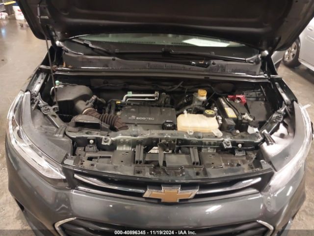 3GNCJPSB4JL215202 Chevrolet Trax Lt