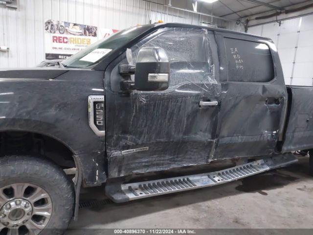 1FT7W2BT8JEB29639 Ford F-250 Lariat