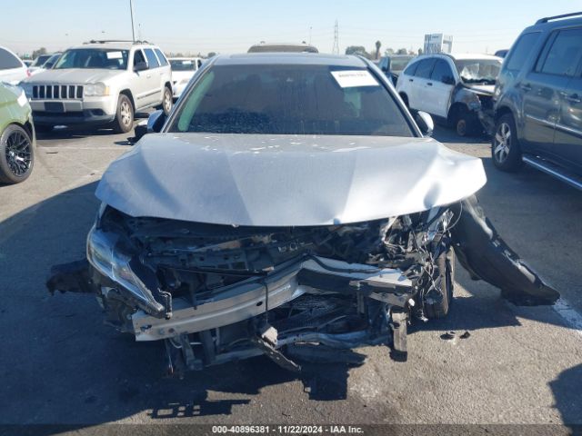 4T1B21HK3KU515144 Toyota Camry Hybrid Se