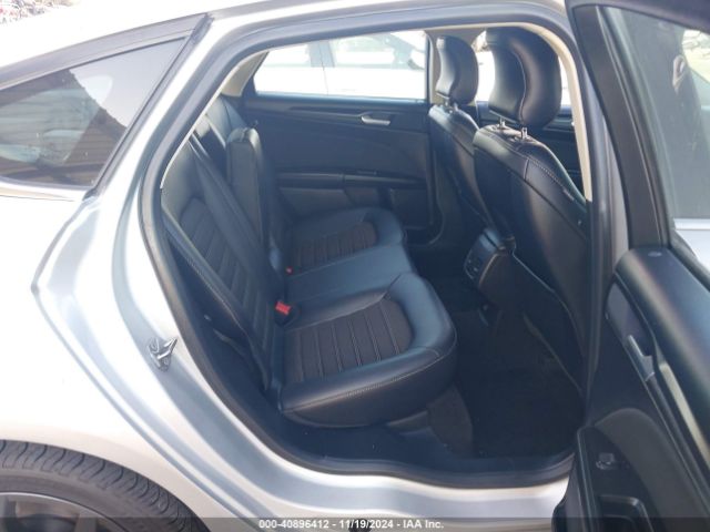 3FA6P0HD8JR232592 Ford FUSION SE