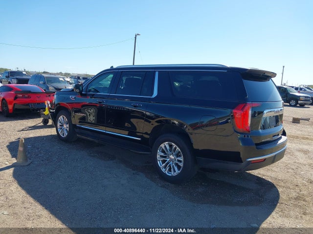 1GKS1GKD5MR261273 GMC Yukon Xl 2wd Slt