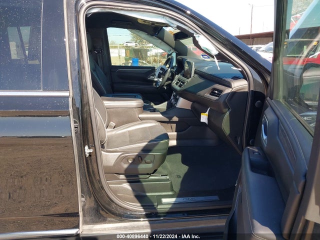 1GKS1GKD5MR261273 GMC Yukon Xl 2wd Slt