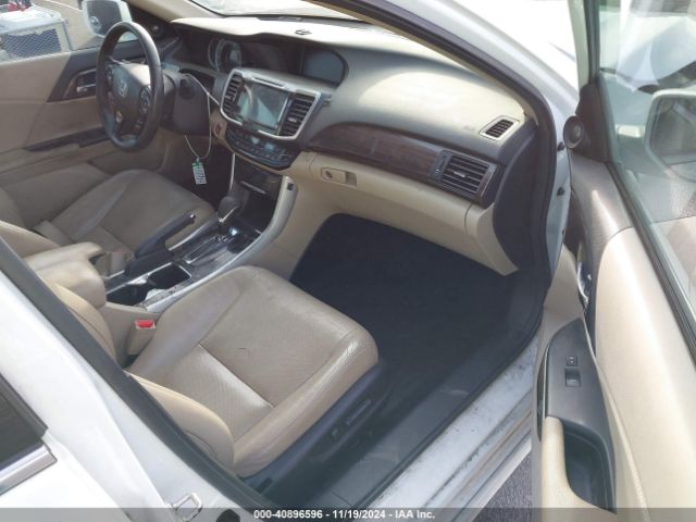 1HGCR3F90HA021352 Honda Accord Touring V6