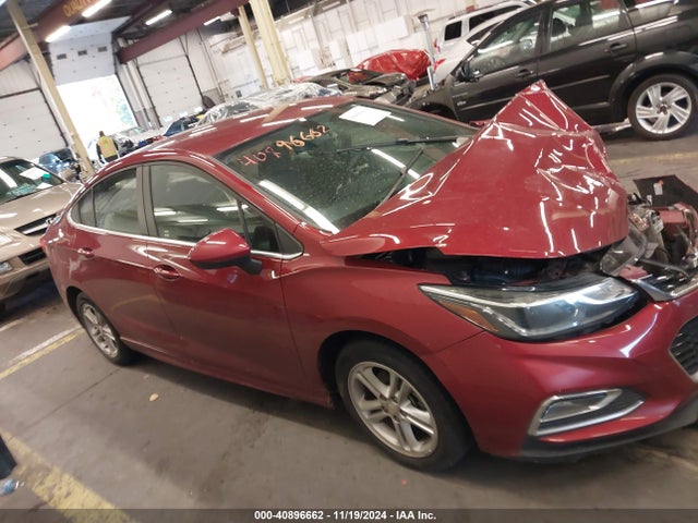Chevrolet Cruze Lt Auto 2018 1G1BE5SM9J7181155 Image 13