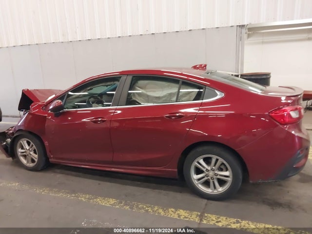 Chevrolet Cruze Lt Auto 2018 1G1BE5SM9J7181155 Image 14