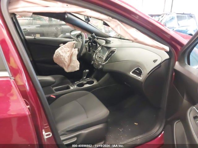 Chevrolet Cruze Lt Auto 2018 1G1BE5SM9J7181155 Image 5