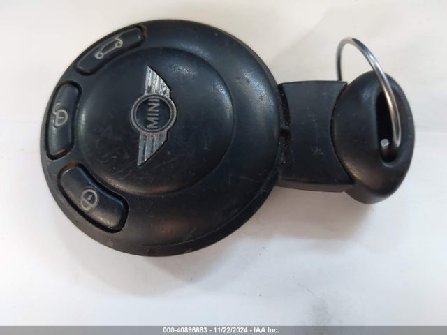 2012 MINI COOPER S CLUBMAN WMWZG3C50CTY38539 Photo 10