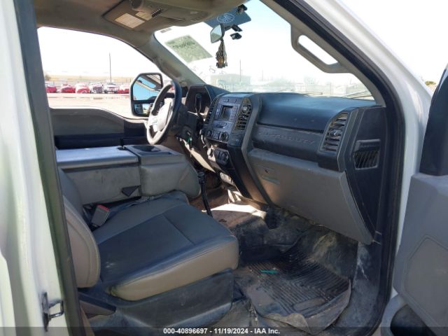 1FT7W2BTXKEC31672 Ford F-250 Xl